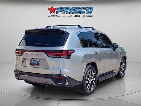 Used 2024 Lexus LX 600 4WD w/ Luxury Package image 7