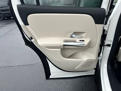 New 2026 Mercedes-Benz GLA 250 GLA 250 image 22