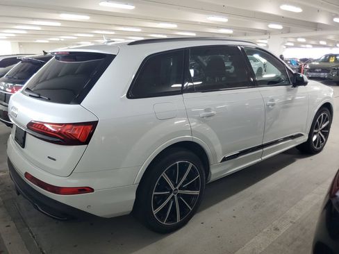 Used 2023 Audi Q7 3.0T Premium Plus AWD/4WD image 4