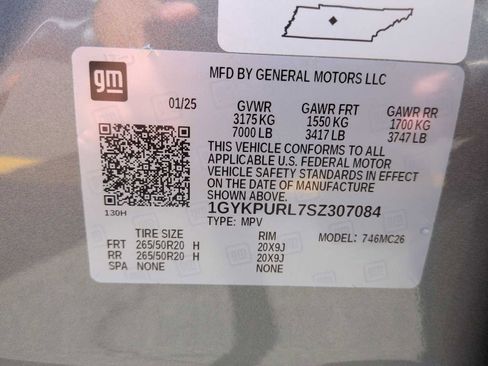 Used 2025 Cadillac Lyriq Sport AWD/4WD image 30