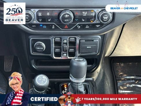 Used 2024 Jeep Wrangler High Altitude AWD/4WD image 20