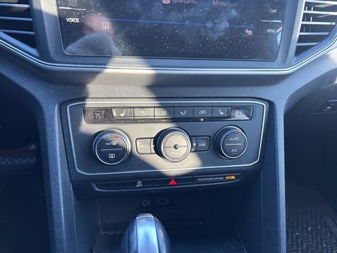 Used 2018 Volkswagen Atlas SE image 27