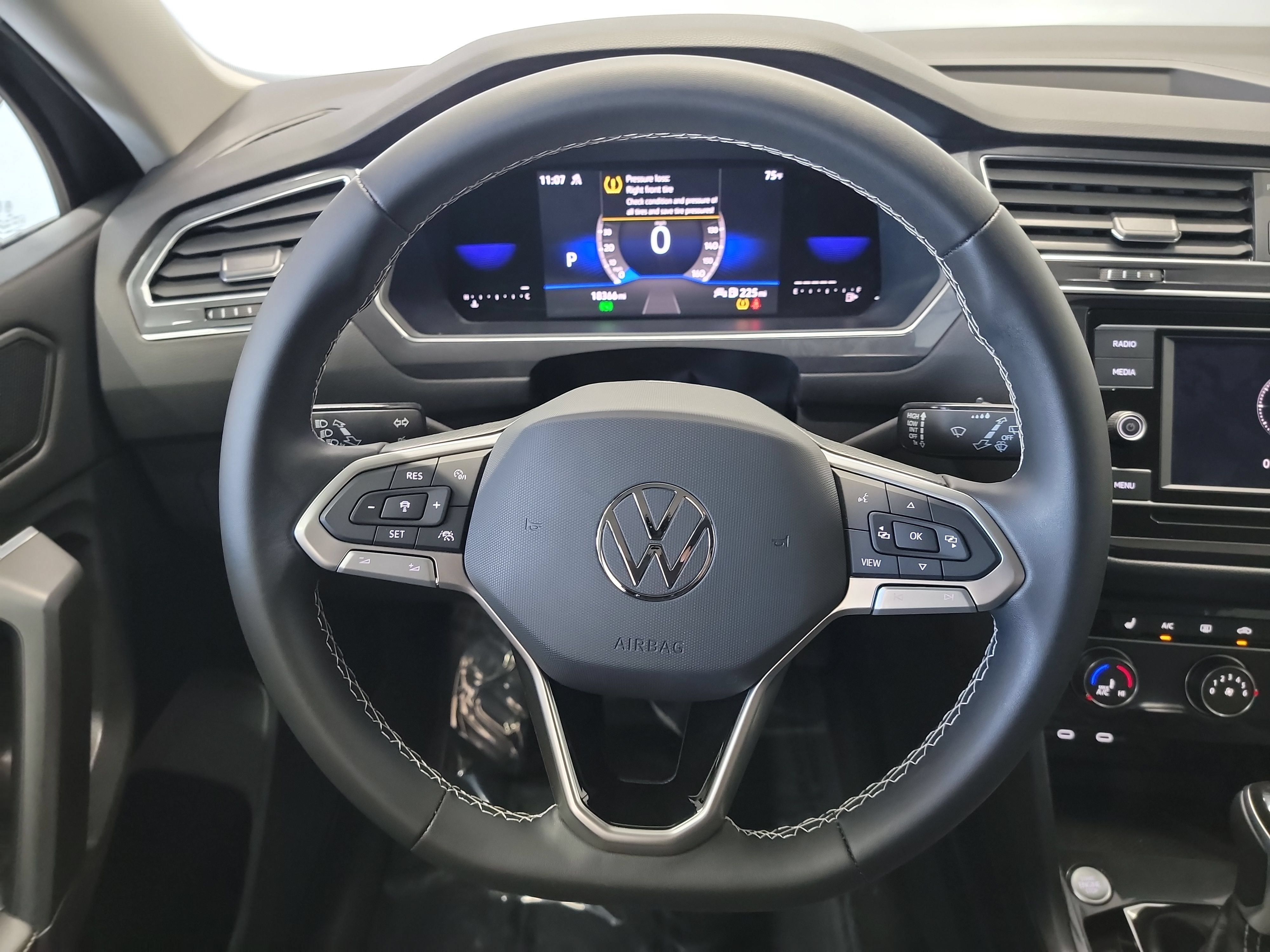Used 2023 Volkswagen Tiguan S AWD/4WD image 17