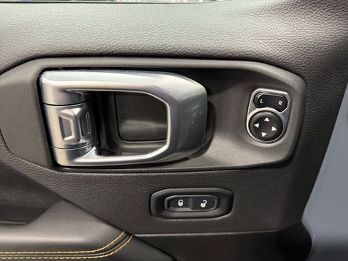 Used 2024 Jeep Wrangler Sahara w/ Technology Group image 14