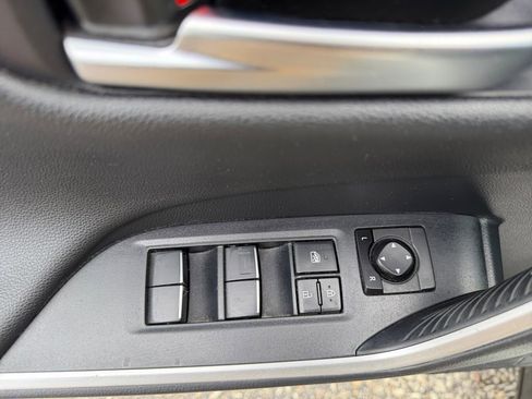 Used 2020 Toyota RAV4 XSE w/ Carpet Mat Package image 13