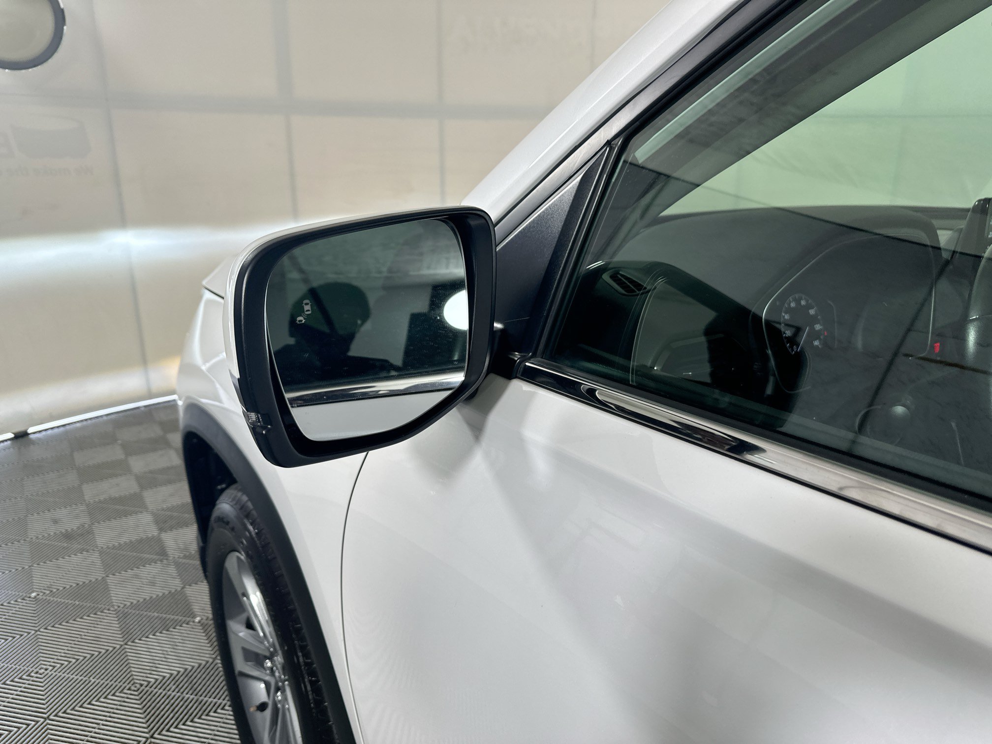 Used 2023 Honda Pilot EX-L image 10