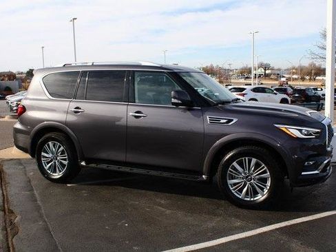 Used 2024 INFINITI QX80 Luxe image 7