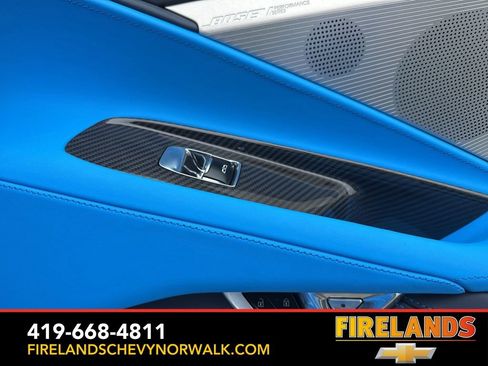 New 2025 Chevrolet Corvette Stingray Premium Cpe w/ Z51 Performance Package image 31