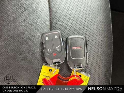 Used 2022 GMC Terrain SLT FWD image 47