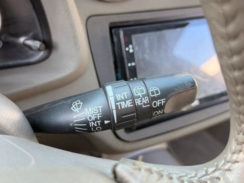 Used 2006 Acura RSX Type-S FWD image 26
