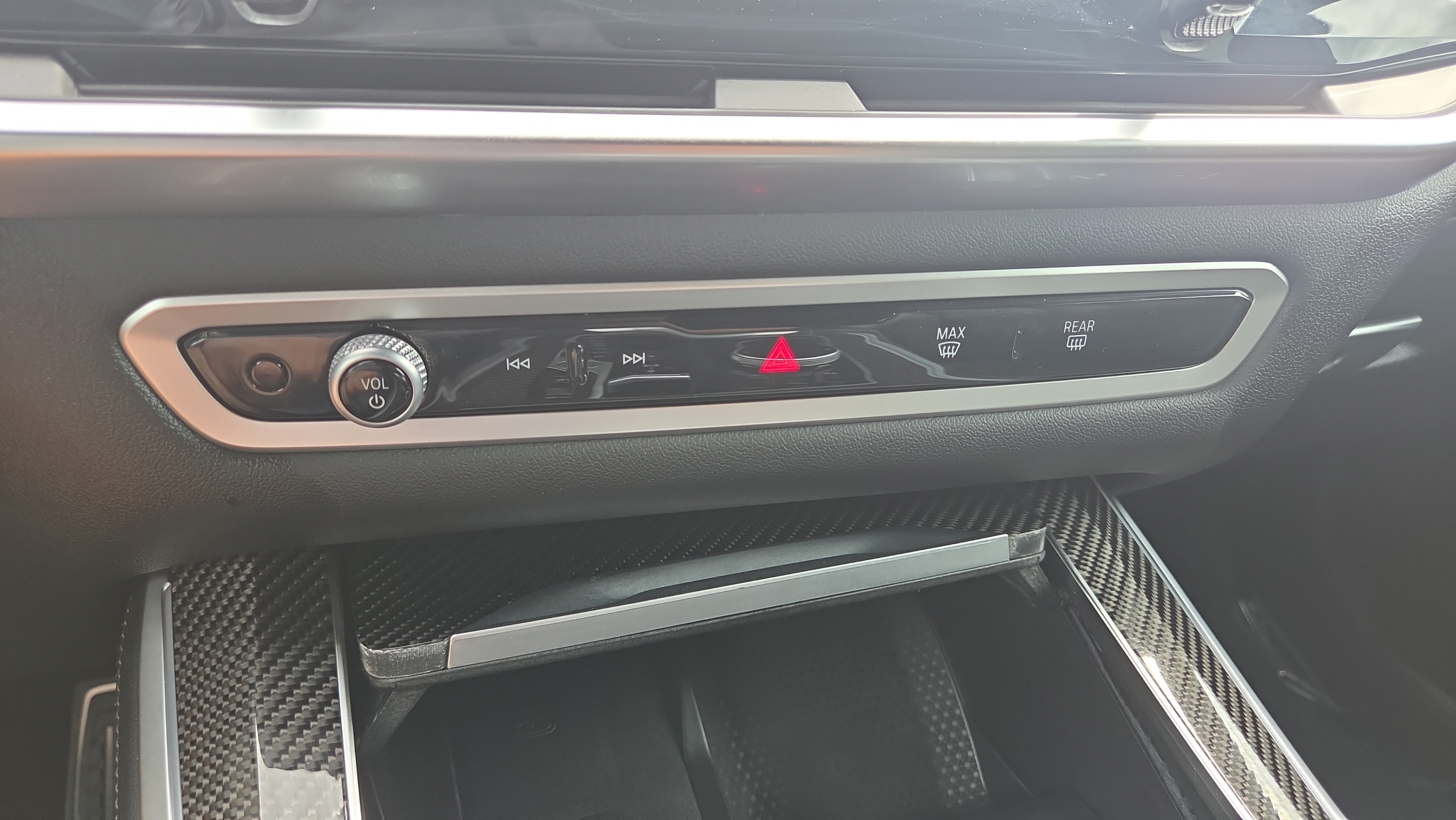 Certified 2025 BMW X5 M60i w/ Climate Comfort Package AWD/4WD image 30