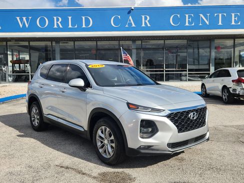 Used 2019 Hyundai Santa Fe SEL image 1