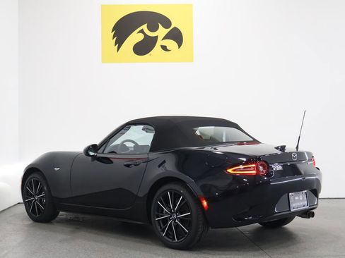 New 2026 MAZDA MX-5 Miata Grand Touring w/ Weather Package RWD image 9
