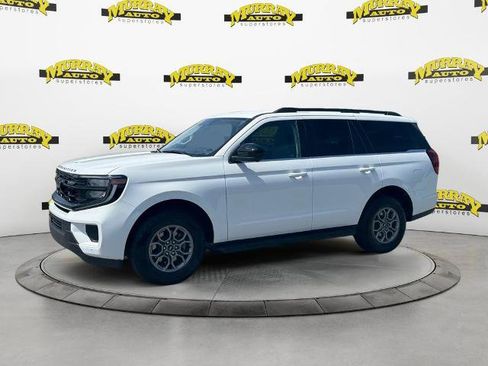 Certified 2025 Ford Expedition Active RWD image 1