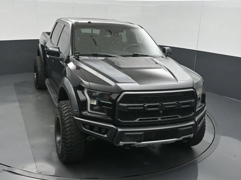 Used 2017 Ford F150 Raptor w/ Equipment Group 802A Luxury AWD/4WD image 44
