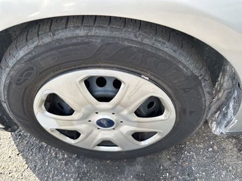 Used 2016 Ford Focus S image 12