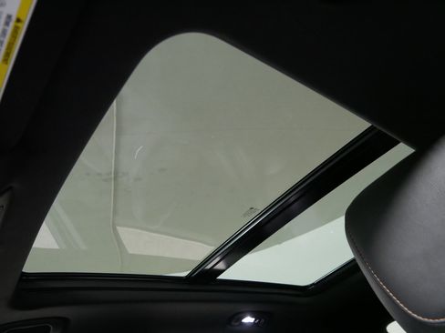 Used 2022 Cadillac XT4 Sport w/ Sun And Sound Package image 30