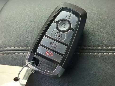 Used 2024 Ford Mustang GT Premium image 28