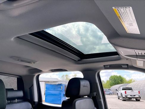 Used 2018 GMC Sierra 1500 Denali image 14