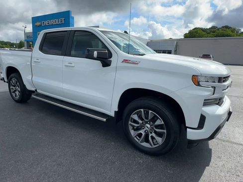 Certified 2022 Chevrolet Silverado 1500 RST AWD/4WD image 2