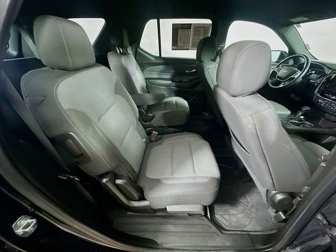 Used 2022 Chevrolet Traverse LT w/ LPO, Floor Liner Package AWD/4WD image 11