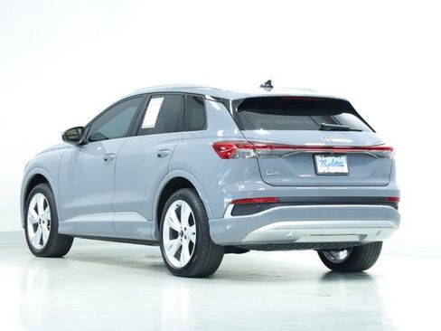 Used 2023 Audi Q4 e-tron Premium Plus w/ Premium Plus image 6