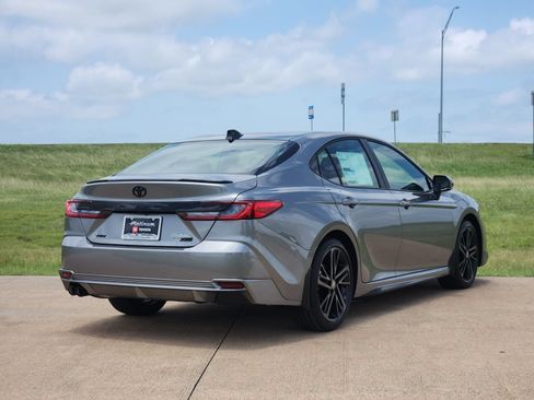 New 2026 Toyota Camry XSE FWD image 9