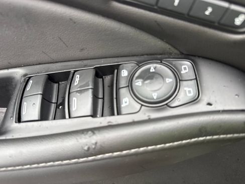 Used 2024 Buick Enclave Avenir w/ Avenir Technology Package AWD/4WD image 19