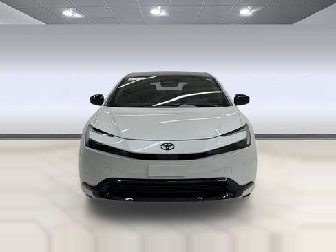 New 2026 Toyota Prius AWD image 5