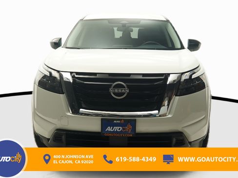 Used 2024 Nissan Pathfinder S AWD/4WD image 4