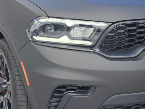Used 2025 Dodge Durango SRT Hellcat w/ Black Package image 10