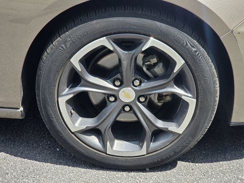 Used 2023 Chevrolet Malibu LT FWD image 23