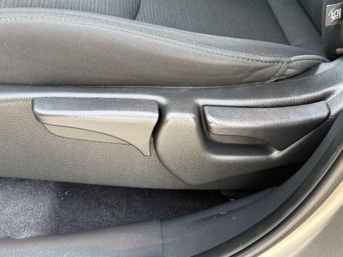 Used 2015 Kia Sorento LX FWD image 14