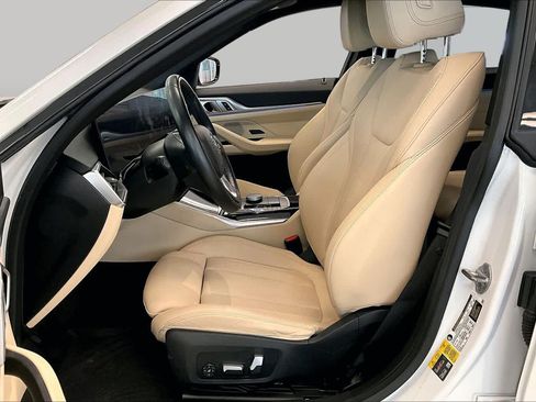 Used 2023 BMW i4 eDrive40 w/ Premium Package RWD image 7