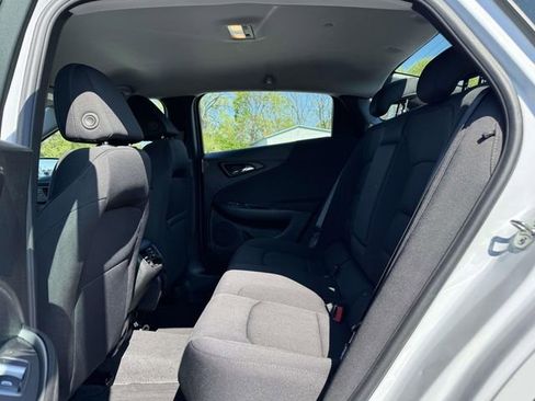 Used 2024 Chevrolet Malibu LT image 19