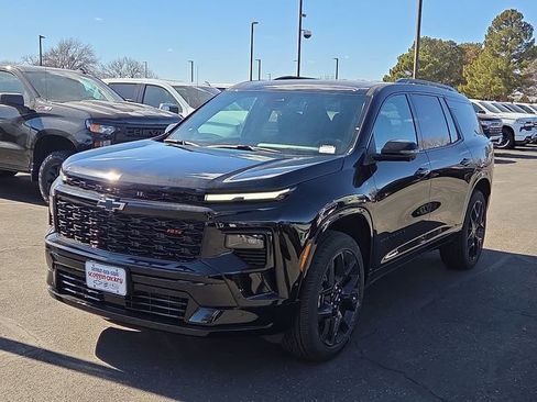 New 2026 Chevrolet Traverse RS w/ LPO, Floor Liner Package image 1