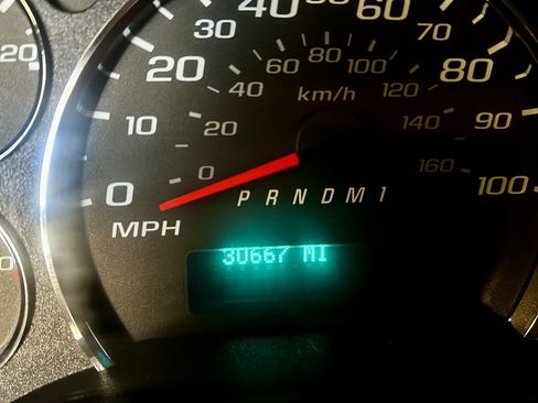 Used 2024 Chevrolet Express 2500 w/ Driver Convenience Package image 20