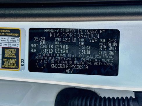 Used 2023 Kia Niro EX Touring FWD image 36