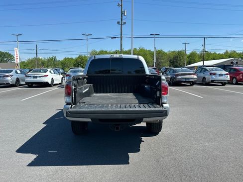Used 2023 Toyota Tacoma TRD Sport w/ Advanced Technology Package AWD/4WD image 11