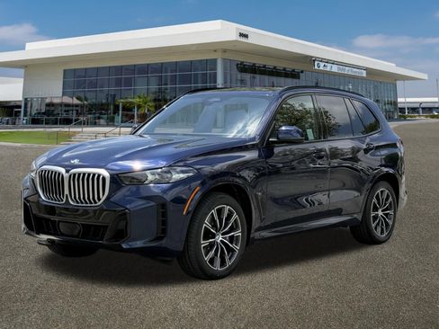 Certified 2024 BMW X5 sDrive40i w/ M Sport Package RWD image 4