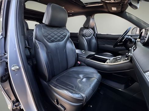 Used 2020 Hyundai Palisade Limited FWD image 24