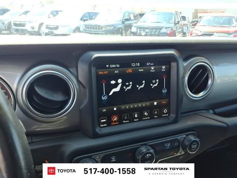Used 2021 Jeep Wrangler Unlimited Sahara w/ Uconnect 4C Nav & Sound Group AWD/4WD image 19