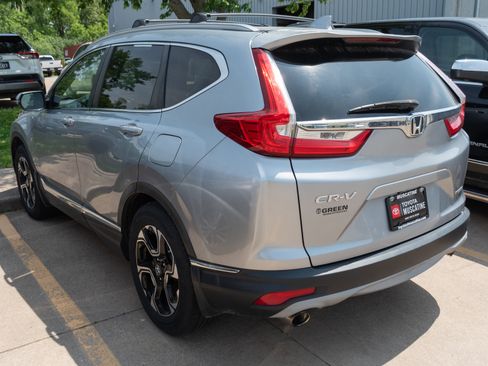 Used 2017 Honda CR-V Touring image 5