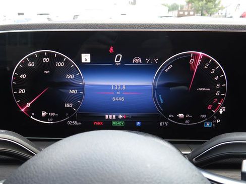 Used 2025 Mercedes-Benz GLE 450e 4MATIC w/ Driver Assistance Package image 13