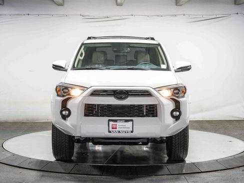 Certified 2023 Toyota 4Runner SR5 Premium w/ Moonroof Package AWD/4WD image 6