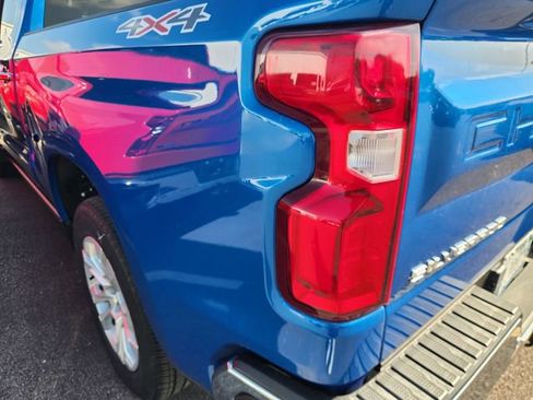 Used 2024 Chevrolet Silverado 1500 LTZ AWD/4WD image 6