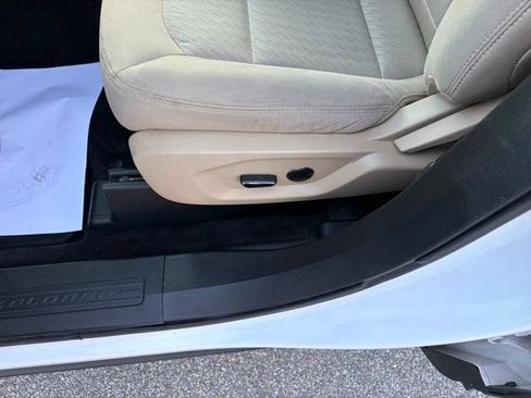Used 2016 Ford Explorer FWD image 19