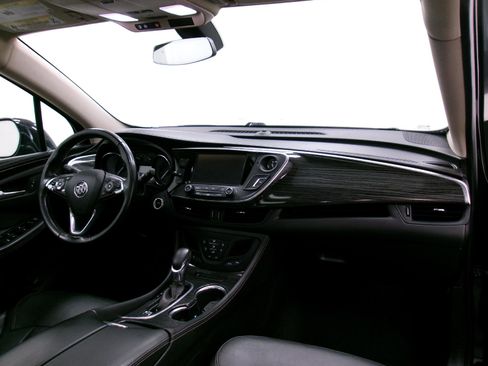 Used 2017 Buick Envision Essence image 3