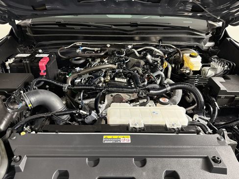 Certified 2026 Toyota Tacoma SR5 AWD/4WD image 28