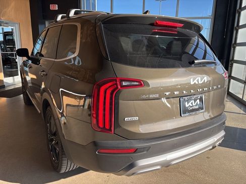 Used 2022 Kia Telluride SX image 10